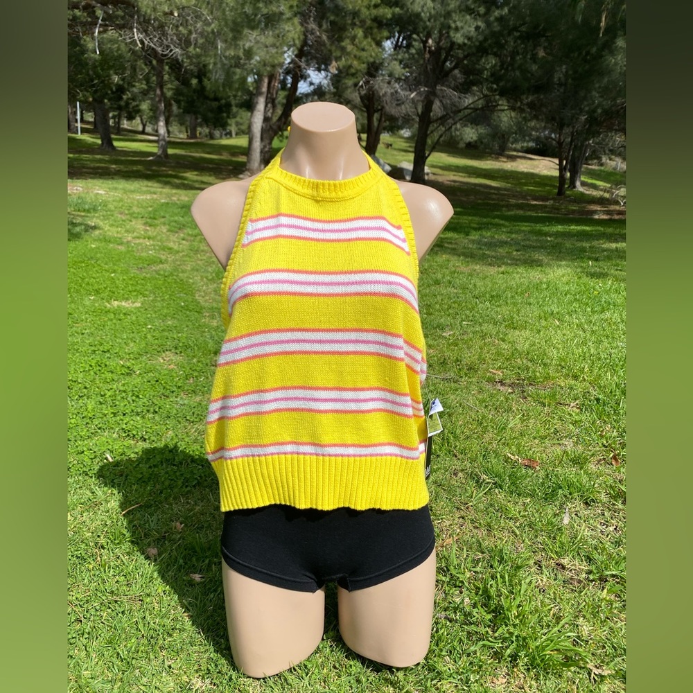 MM by my Michelle ~X-Large Woman’s knitted halter top NWT